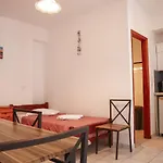 شقة فندقية Spyridoula 3*