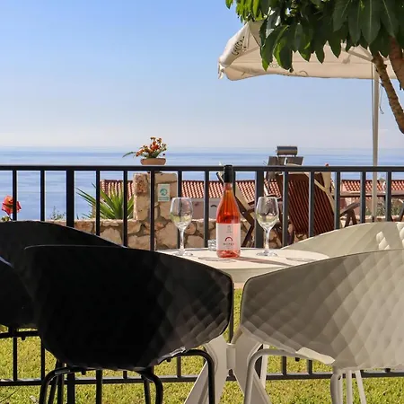 Spyridoula Lourdata (Kefalonia)