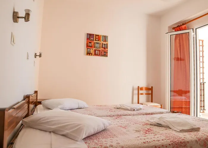 Spyridoula Aparthotel Lourdata (Kefalonia)