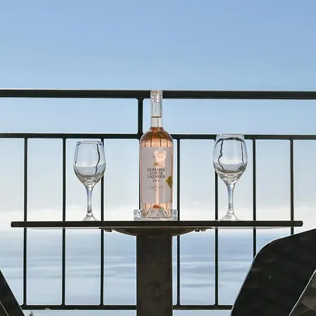 σπυριδούλα 4*