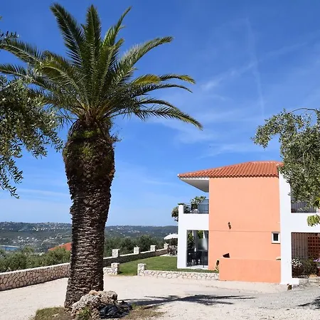 σπυριδούλα 4*