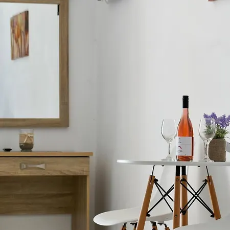 Spyridoula 로우드하타