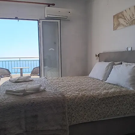 Spyridoula 아파트호텔 4*